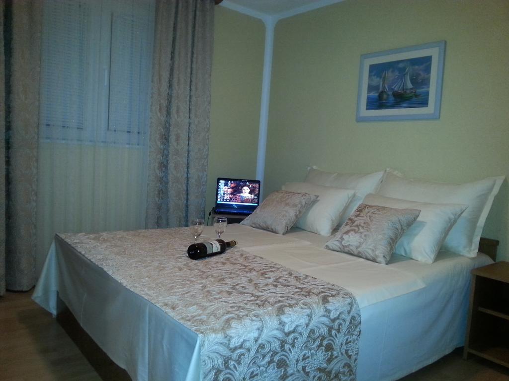 Holiday Home Milenka Rogoznica  Εξωτερικό φωτογραφία